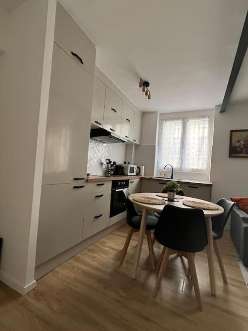 Ferienwohnung Proche De Paris, Parking Prive Le Kremlin-Bicêtre Exterior foto
